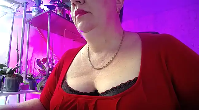 Snapshot of _Sweet_Woman chatting on 01.28.25  Sweet Woman online show from 01.28.25