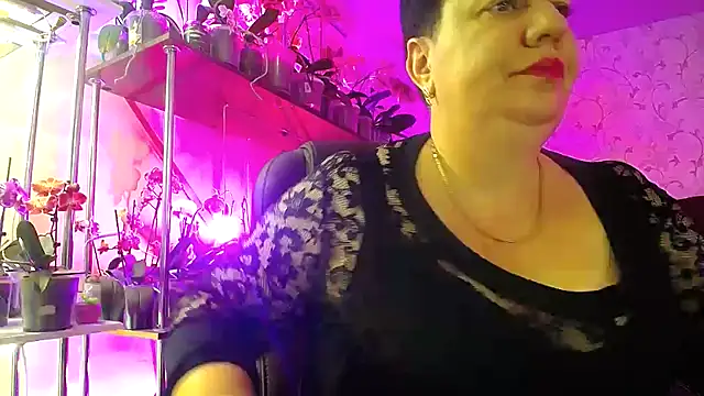 Snapshot of _Sweet_Woman chatting on 03.16.25  Sweet Woman online show from 03.16.25