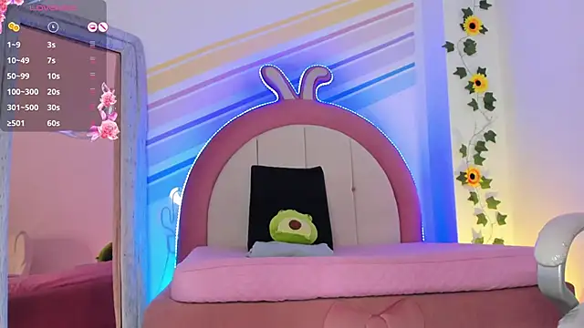 Evie Clark online show from 01.21.25