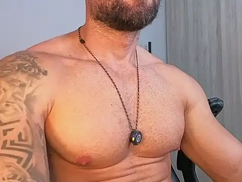 Snapshot of OwenMaximus814 chatting on 07.17.26 OwenMaximus814 online show from 07.17.26