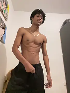 Snapshot of Masterikee chatting on 02.07.25 Masterikee online show from 02.07.25