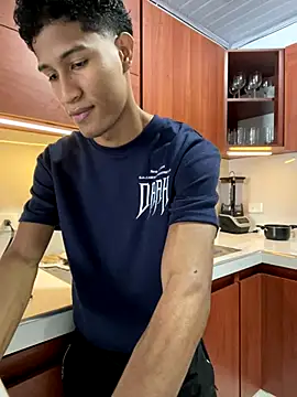 Snapshot of Masterikee chatting on 09.22.25 Masterikee online show from 09.22.25