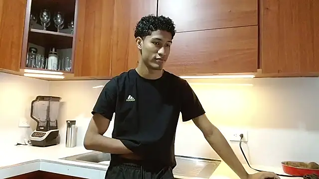 Snapshot of Masterikee chatting on 10.17.25 Masterikee online show from 10.17.25