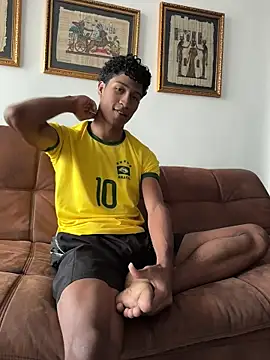 Snapshot of Masterikee chatting on 12.19.25 Masterikee online show from 12.19.25