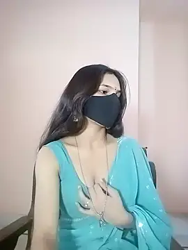 Snapshot of Bulbul_02 chatting on 01.23.25 Bulbul 02 online show from 01.23.25