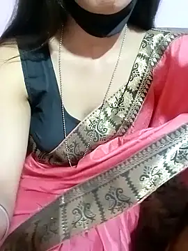 Snapshot of Bulbul_02 chatting on 02.11.25 Bulbul 02 online show from 02.11.25