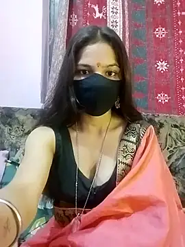 Snapshot of Bulbul_02 chatting on 02.28.25 Bulbul 02 online show from 02.28.25