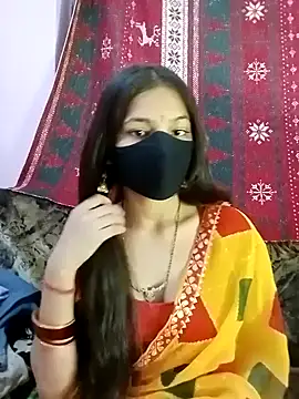 Snapshot of Bulbul_02 chatting on 03.08.25 Bulbul 02 online show from 03.08.25