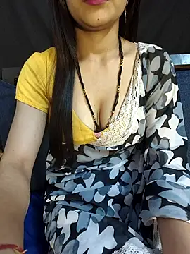 Snapshot of Bulbul_02 chatting on 03.15.26 Bulbul 02 online show from 03.15.26