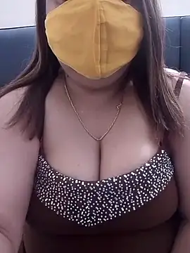 Naughty-Trisha online show from 02.17.26