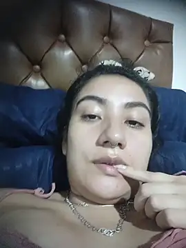 Hellen Alex online show from 03.31.26