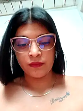 naughty-girl01 online show from 02.10.25