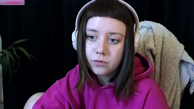 June shy0 online show from 03.14.25