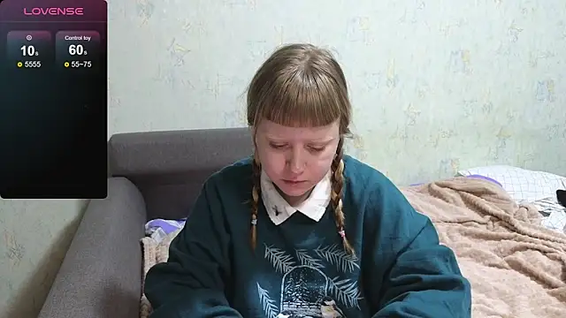 June shy0 online show from 03.03.26