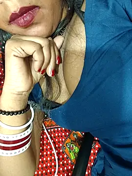 Snapshot of Sharmila-Singh chatting on 06.20.26 Sharmila-Singh online show from 06.20.26