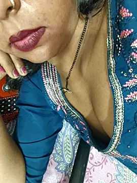 Snapshot of Sharmila-Singh chatting on 07.08.26 Sharmila-Singh online show from 07.08.26