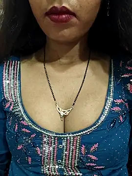 Snapshot of Sharmila-Singh chatting on 07.11.26 Sharmila-Singh online show from 07.11.26