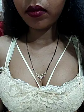 Snapshot of Sharmila-Singh chatting on 07.15.26 Sharmila-Singh online show from 07.15.26