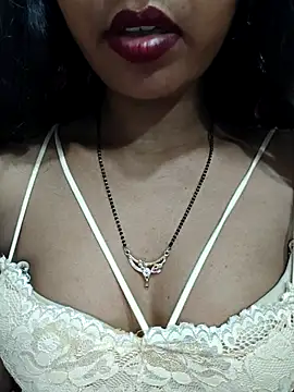 Snapshot of Sharmila-Singh chatting on 07.15.26 Sharmila-Singh online show from 07.15.26
