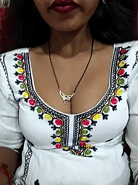Snapshot of Sharmila-Singh chatting on 07.24.26 Sharmila-Singh online show from 07.24.26