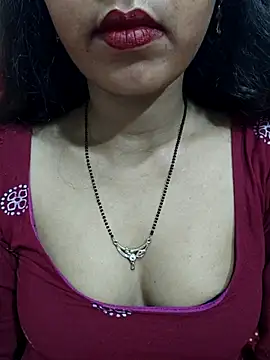 Snapshot of Sharmila-Singh chatting on 07.26.26 Sharmila-Singh online show from 07.26.26