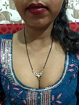 Snapshot of Sharmila-Singh chatting on 07.28.26 Sharmila-Singh online show from 07.28.26