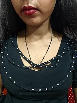 Snapshot of Sharmila-Singh chatting on 07.30.26 Sharmila-Singh online show from 07.30.26