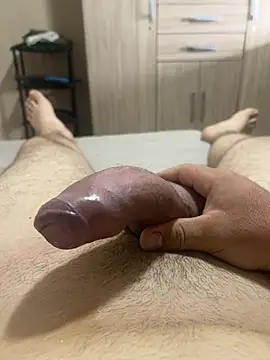 serjaohot28 online show from 12.21.24