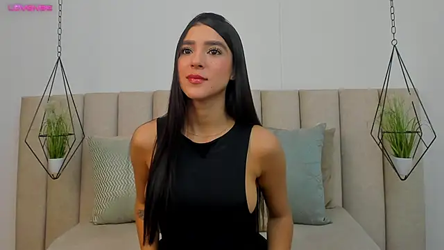 Olivia Collins1 online show from 12.18.24