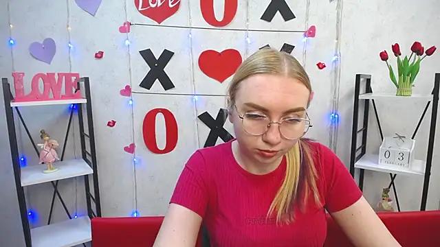 BeatriceFly online show from 02.03.25