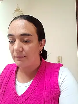 skayhot  online show from 11.07.25