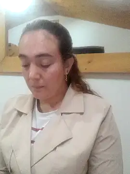 skayhot  online show from 03.20.26