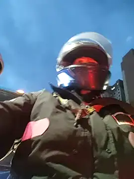 Edged Hot69 online show from 03.20.25