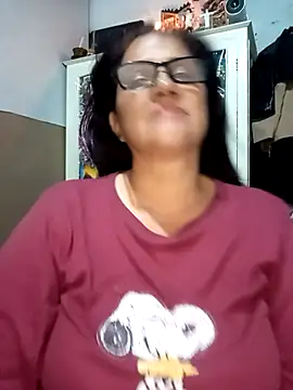 Edged Hot69 online show from 03.17.26