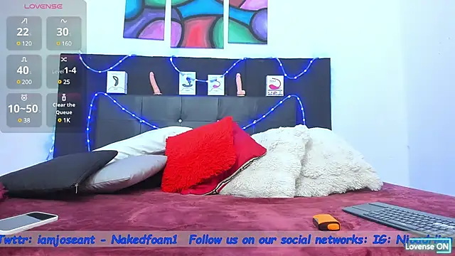 Snapshot of toyboys1 chatting on 01.09.25 toyboys1 online show from 01.09.25