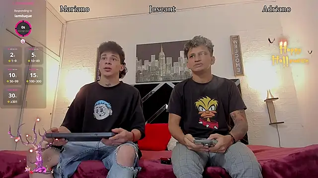 Snapshot of toyboys1 chatting on 10.18.25 toyboys1 online show from 10.18.25