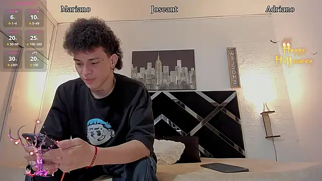 Snapshot of toyboys1 chatting on 10.22.25 toyboys1 online show from 10.22.25