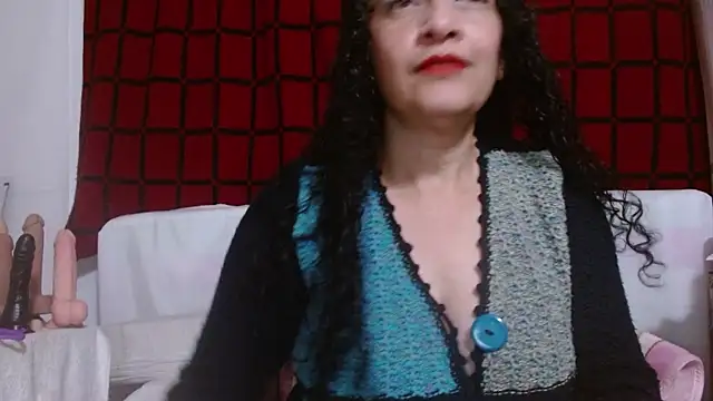 Tita Madurita online show from 08.06.26