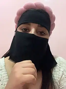 Miss-Soka online show from 12.14.24