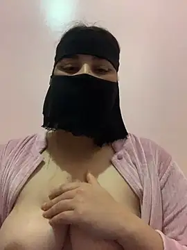 Miss-Soka online show from 12.24.24