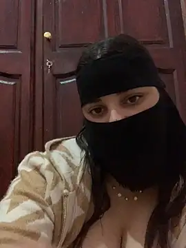 Miss-Soka online show from 01.03.25