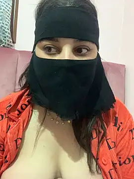 Miss-Soka online show from 01.19.25