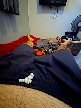 Snapshot of mfreitas005 chatting on 02.11.26 mfreitas005 online show from 02.11.26