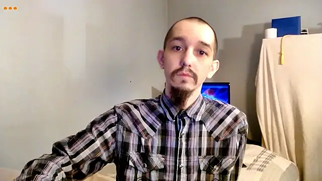 Snapshot of VanceFontaine chatting on 03.18.26 VanceFontaine online show from 03.18.26