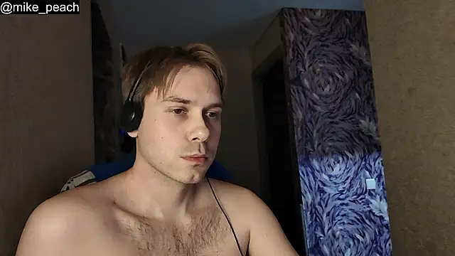 Snapshot of mike_peach chatting on 02.21.26 mike peach online show from 02.21.26