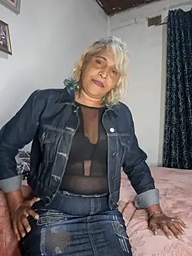 Goodgirlsue 77 online show from 07.04.26