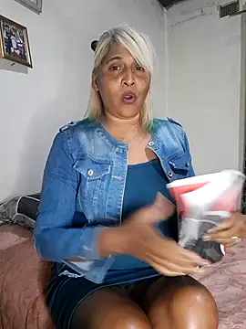 Goodgirlsue 77 online show from 07.07.26