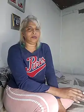 Goodgirlsue 77 online show from 07.25.26