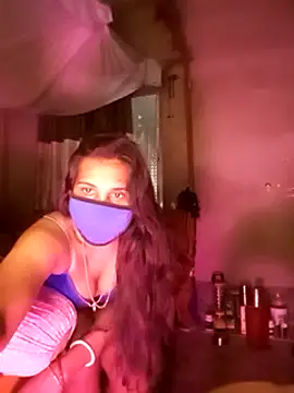 Greenchilli17 online show from 02.13.25