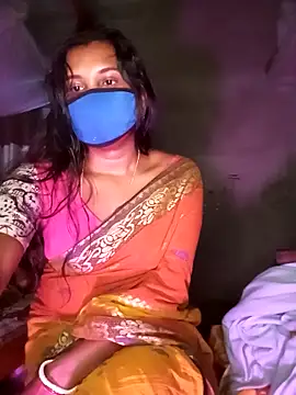 Greenchilli17 online show from 02.15.25